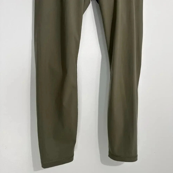 Everlane The Perform 24/7 Ankle Leggings | Sage Green | SZ L - Picture 4 of 7